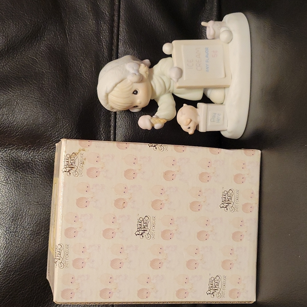 Wishing you a yummy Christmas precious moment